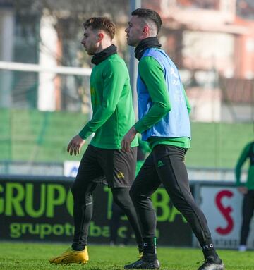 Manu Hernando en un entrenamiento del Racing