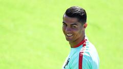 Portugal coach Santos laughs off Ronaldo retirement question