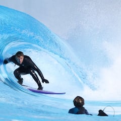 Las olas perfectas de Wavegarden ya rompen en Suiza