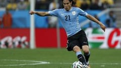 Uruguay entrenó en la mañana a la espera del duelo con la Roja