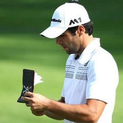 Otaegui, único español que pasa el corte en Australia