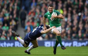 Ireland’s Rob Kearney in action