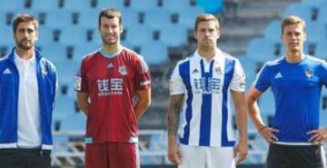 La nueva equipacioón de la Real Sociedad