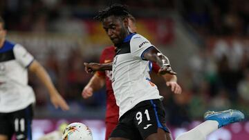 Duván Zapata marca en el triunfo de Atalanta frente a la Roma