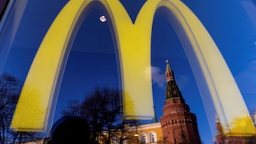 Three decades after opening its first Moscow store, McDonald’s is looking for a buyer for all 850 Russian restaurants as it prepares to exit the country.