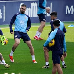 Álex Pastor, operado con éxito de su triada