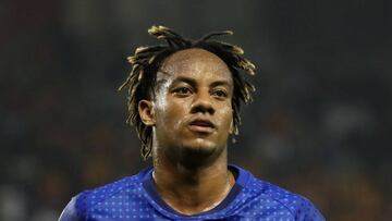 Hilal&#039;s midfielder Andre Carrillo runs on the pitch during the 2019 FIFA Club World Cup quarter-final football match between Hilal and Esperance de Tunis at Jassim Bin Hamad Stadium in Doha on December 14, 2019. (Photo by KARIM JAAFAR / AFP)