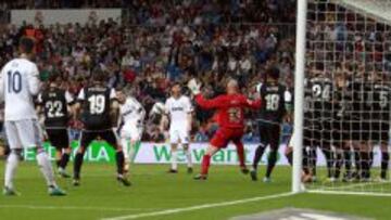 El gol de Criistiano Ronaldo al M&aacute;laga, su gol 200 con el Real Madrid.