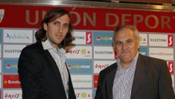 <b>VIAJE EXPRÉS. </b>Zubeldía se vuelve hoy a Argentina.