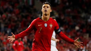 Cristiano Ronaldo celebra un gol con Portugal. 