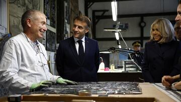 French President Emmanuel Macron and his wife Brigitte Macron visit Ateliers Lorin as part of the European Heritage Days in Chartes, France, 20 September 2024. YOAN VALAT/Pool via REUTERS