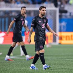 Messi se aleja del récord de Vela