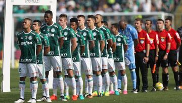 El Palmeiras de Yerry Mina debe remontar ante Gremio mientras que el Santos Jonathan Copete lleva la ventaja ante Internacional en la Copa de Brasil.