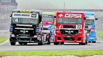 <b>DURA PUGNA. </b>Hahn (4) fue un rival incómodo para Albacete (23).