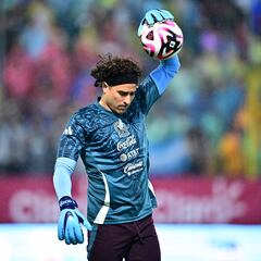 El error de Memo Ochoa y Montes que se convirtió en gol para Honduras