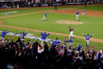 Las mejores imágenes del triunfo de los Cubs en la Serie Mundial