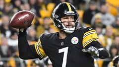 A quarterback throwing for at least 500 yards in just one game is quite a feat in the NFL- which is why the players who achieve it are said to belong to the exclusive &ldquo;500 Club&rdquo;.