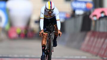 Daniel Felipe Mart&iacute;nez en la etapa 21 del Giro de Italia1