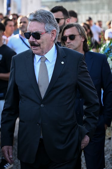 António José da Conceição Oliveira llega al funeral de Diogo Jota y su hermano André Silva en la Igreja Matriz de Gondomar el 5 de julio de 2025 en Gondomar, Portugal.