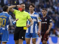 21/02/26 PARTIDO SEGUNDA DIVISION
DEPORTIVO DE LA CORUÑA - SD EIBAR
TARJETA roja yeremay EXPULSION