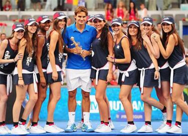 Federer muestra su sangre azul