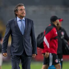 Romano no ve injusta la ausencia de Santi Giménez en la Selección Mexicana