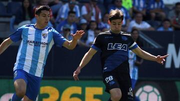 Víctor López con el Alavés.