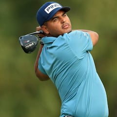 El colombiano Muñoz, líder en el Sanderson Farms