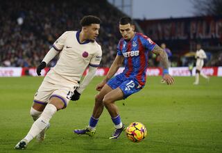 Muñoz y Lerma arrancan 2025 con empate ante Chelsea