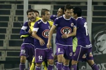 Colo Colo se impuso por 3-1 sobre Deportes Concepción en el Estadio Monumental.