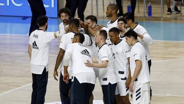 El Real Madrid y el Barcelona se reparten las últimas 9 Copas