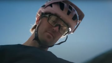 Brett Rheeder, Commencal