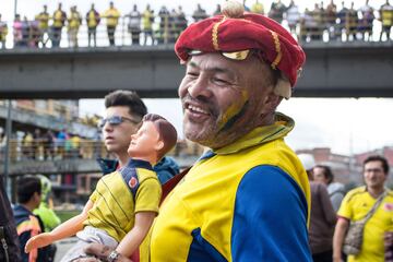 La hinchada de todas las formas demuestra su cariño por esta Selección que aspira a mejorar lo hecho en Brasil 2014