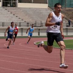 Bruno Hortelano corre en 21.25 un 200 en su reaparición