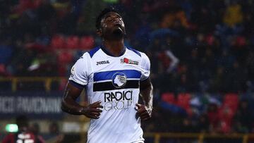 El delantero colombiano Duván Zapata marcó gol a David Ospina.