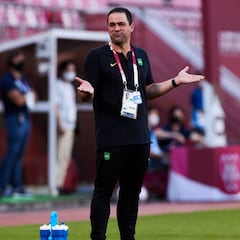 La fórmula de André Jardine para frenar a Henry Martin