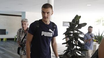 30-08-2024 NOTICIAS SPORTING DE GIJON
GIJON LLEGADA DE MARAS COMO NUEVO JUGADOR