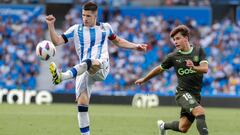 Pablo Torre, del Girona, durante el partido de la primera jornada de LaLiga ante la Real Sociedad.