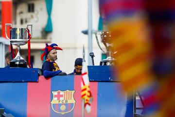 Andrés Iniesta durante la celebración del doblete del Barcelona