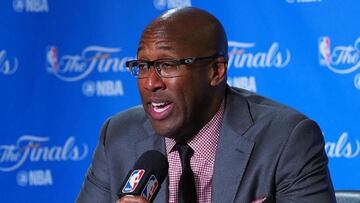 The Sacramento Kings have announced Golden State Warriors assistant coach Mike Brown as their new head coach.