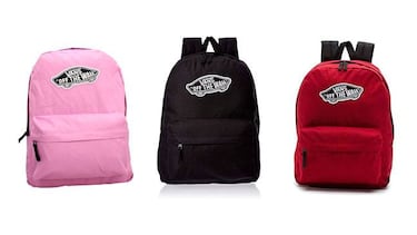 Encontramos la mochila Vans Realm en 25 colores y con espacio para guardarlo todo