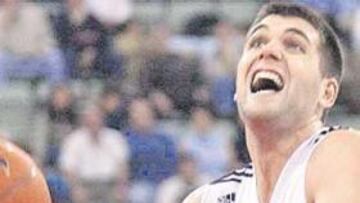 <b>LISTO. </b>Felipe Reyes vuelve a la batalla bajo los aros tras superar un esguince en su tobillo izquierdo.