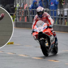 Dovizioso replica a un Márquez que acaba otra vez en el suelo