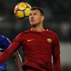 Dzeko's Roma future to be resolved by January 31