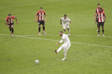 Desde el punto de penalti el capitán del Real Madrid adelantó a su equipo y el tanto valió para llevarse los 3 puntos de Bilbao.