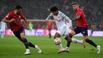 Adeyemi, duante el partido contra el Lille.