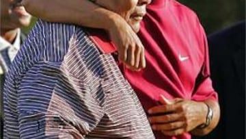 <B>PADRE ASOMBROSO.</B> "Era un padre asombroso. Ahora tengo el honor de seguir con su herencia", ha declarado Woods.