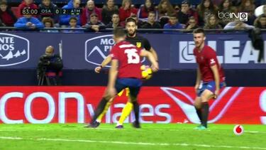 Mateu Lahoz no pitó un penalti por mano clara de Oier