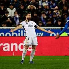 How many games will Real Madrid defender Nacho be suspended for after Alavés red card?