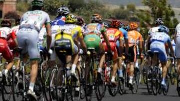 Una erupción pone en riesgo la etapa del Etna